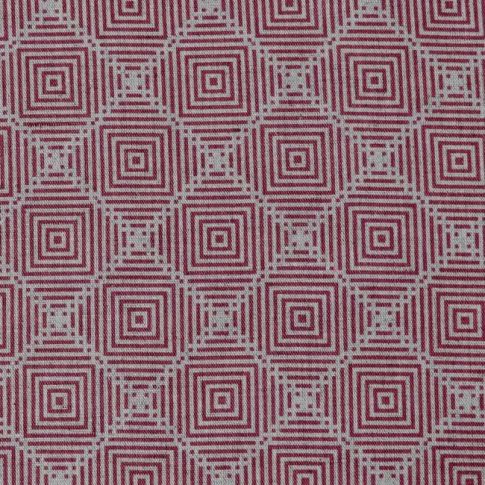Feline Cherry- Gardintyg, Rött geometriskt mönster
